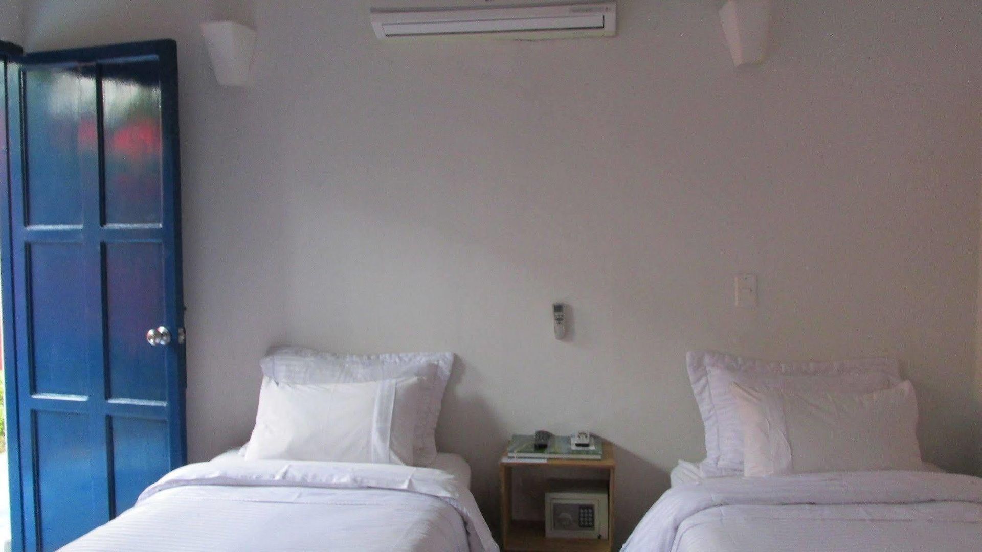 Zana Boutique Hotel 3*