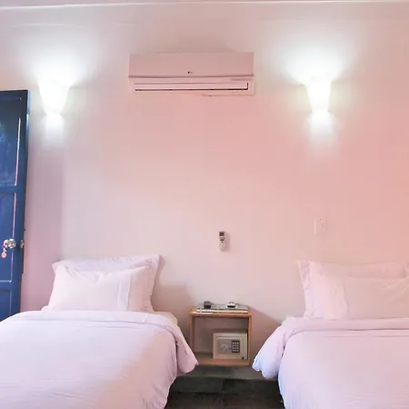 Zana Boutique Hotel