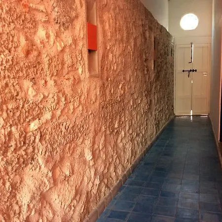 Zana Boutique Hotel